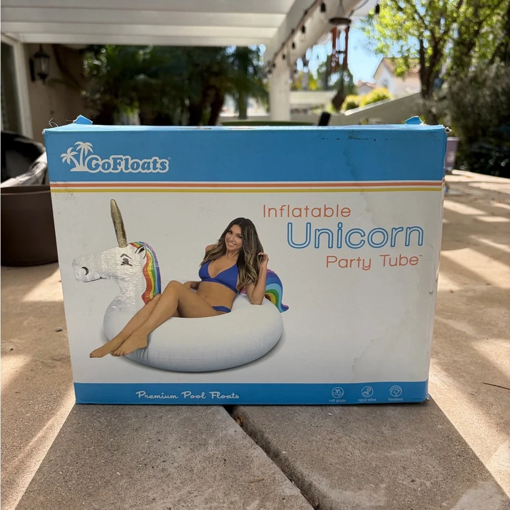 Rainbow Unicorn Pool Float